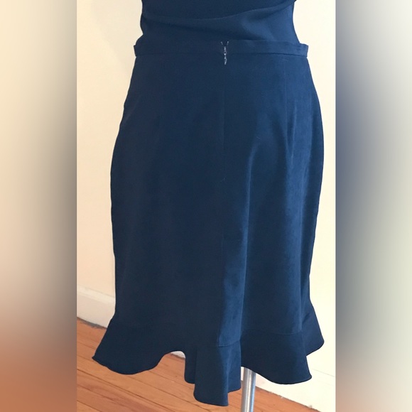 Inflations Black Maxi Back Small Flare At Bottom Light suede material Sz 12 - Picture 3 of 8